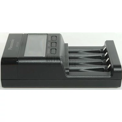 Panasonic Eneloop Pro BQ-CC65E FlagShip LCD AA/AAA NiMh gyorstöltő 